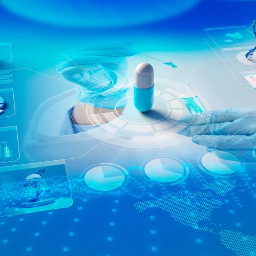 Un medicamento y varios hologramas azules con gráficos.