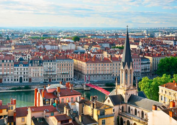 Descubre más información sobre el Plan de Medios Interiors from Spain en Francia para el segundo y tercer trimestre e inscríbete.