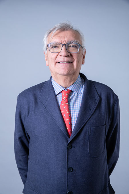 Íñigo Gil-Casares Armada, consejero económico y comercial jefe de la oficina de España en Teherán (Irán)