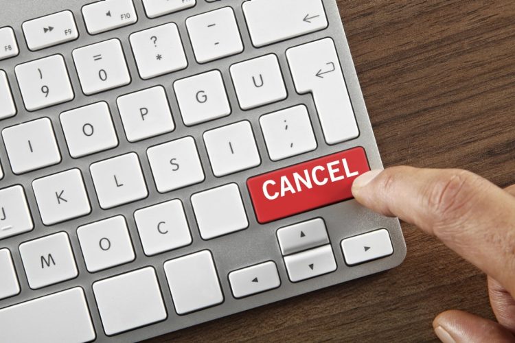 Imagen explicativa para la noticia "Finlandia exigirá un botón visible de cancelación en las tiendas online"