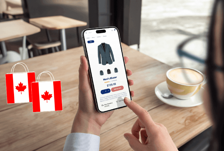 Un consumidor online de Canadá sostiene un smartphone