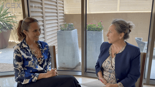 La Agregada Comercial de Arabia Saudí con Julia Castillo del Hotel Marriot