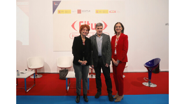 La consejera delegada de ICEX, la directora general de FITUR y el presidente de SEGITTUR inauguran Know How @ Export