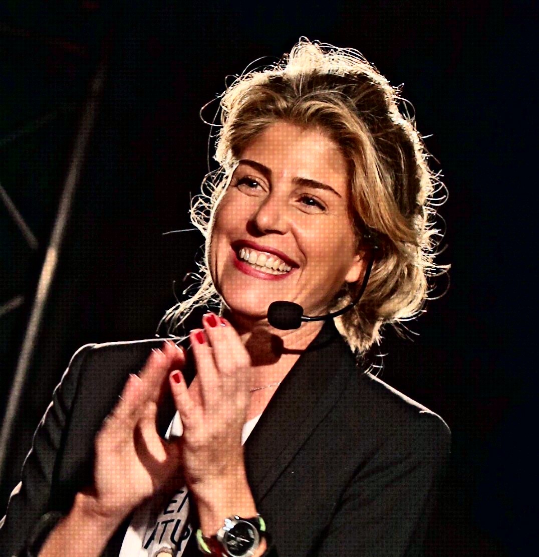 Almudena Moreno